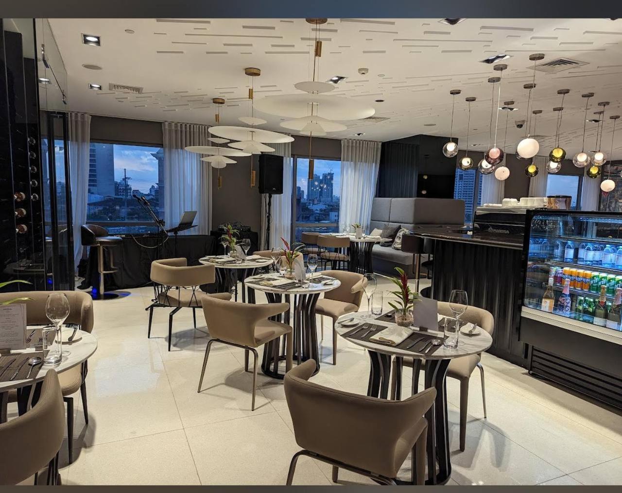 Acqua Private Residences - Iguazu Tower, Mandaluyong - Makati Экстерьер фото